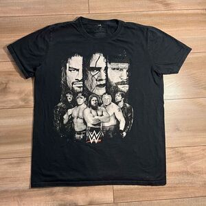 ‎WWE Wrestling Black Casual Graphic Tshirt Men Medium Bin L-50